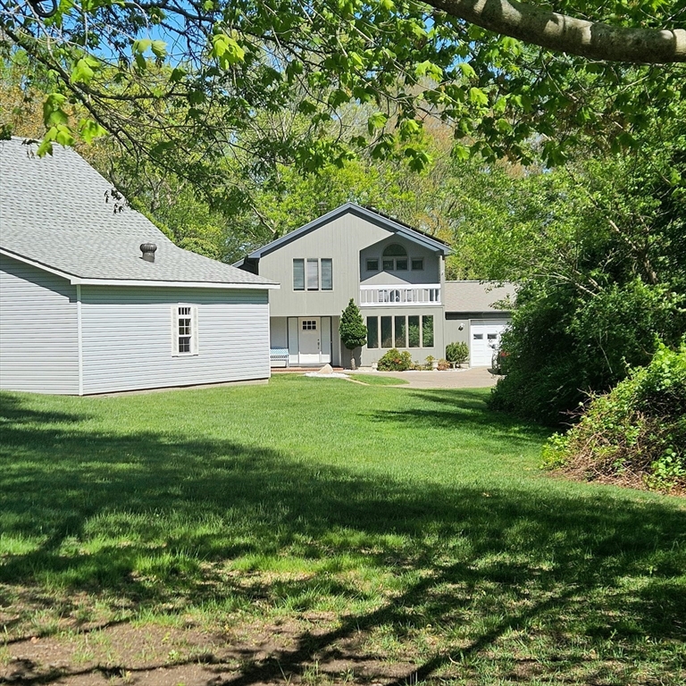 2 Fallon Dr