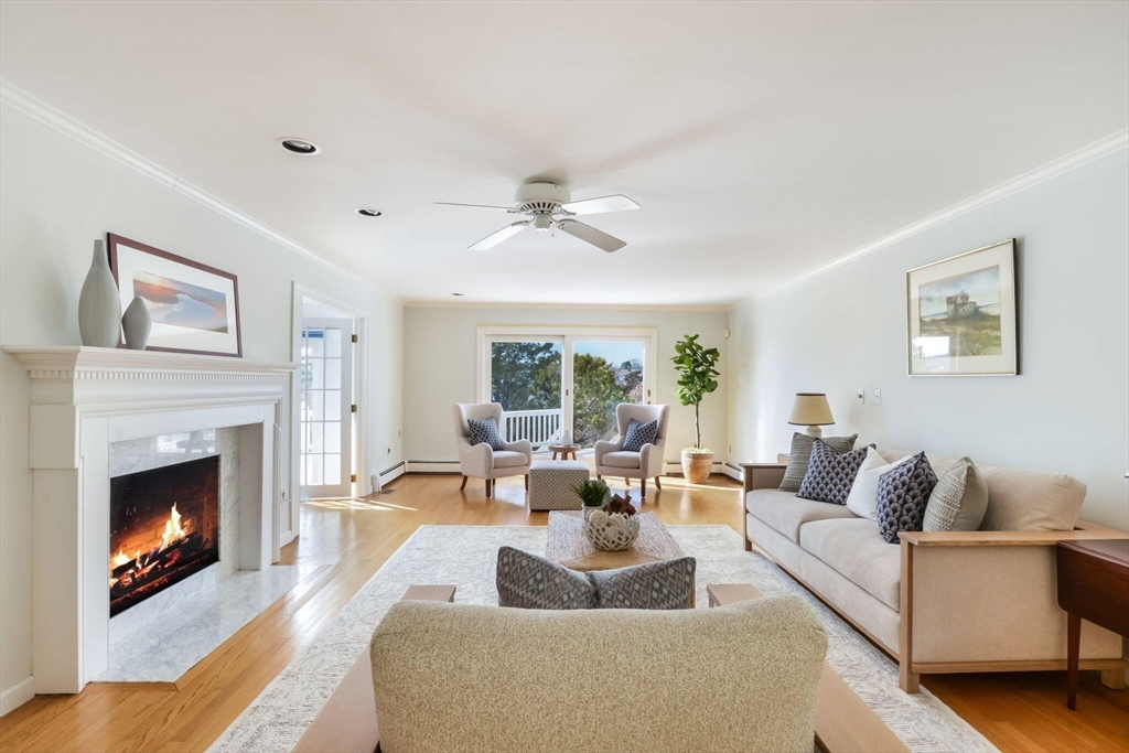 35 Green Meadow Ln