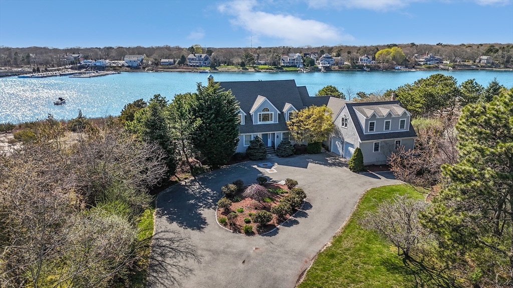 35 Green Meadow Ln