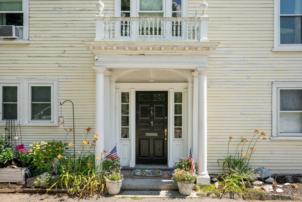 1 Green St 5