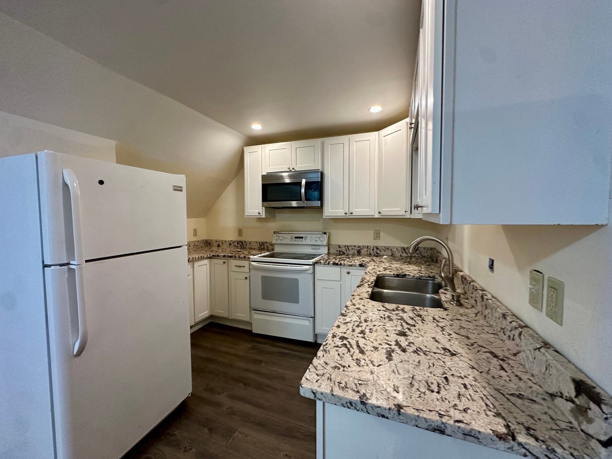 43 Lincoln St, Greenfield, MA, 43 Lincoln St, Greenfield, MA Photo #17