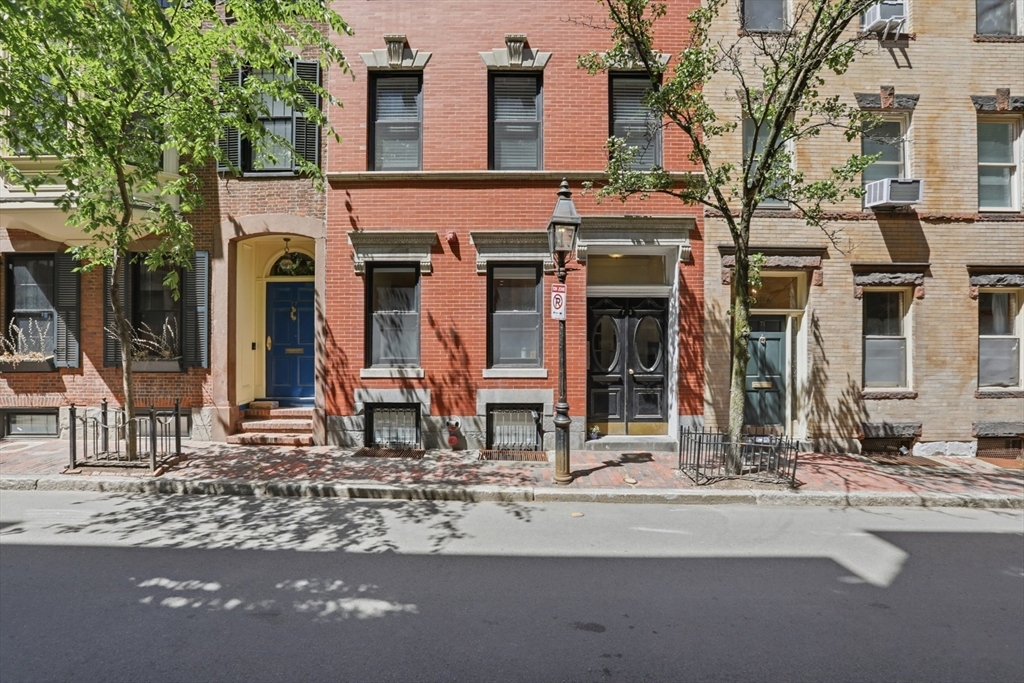 73 Myrtle St 2