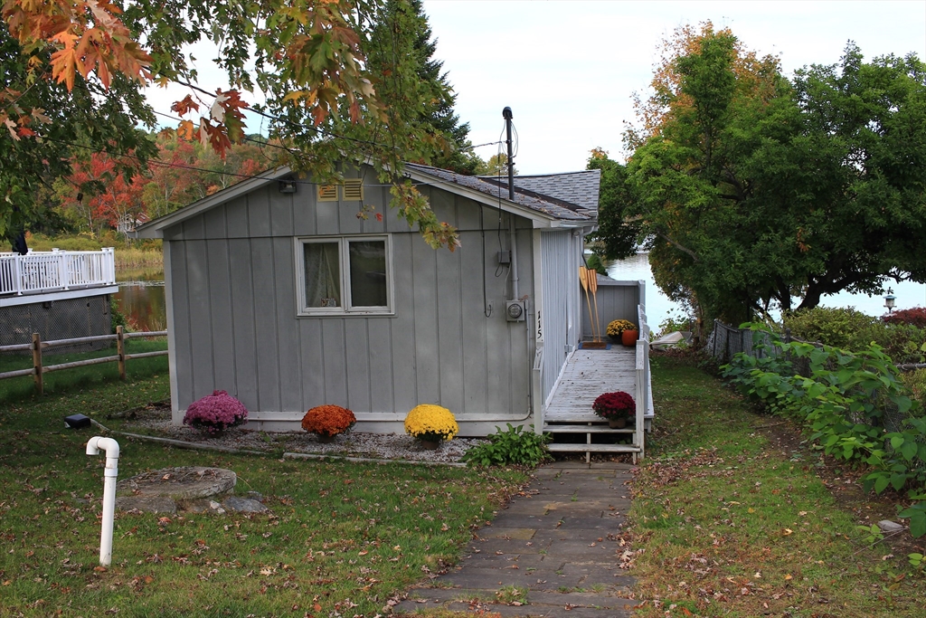 115 Lake Shore Drive