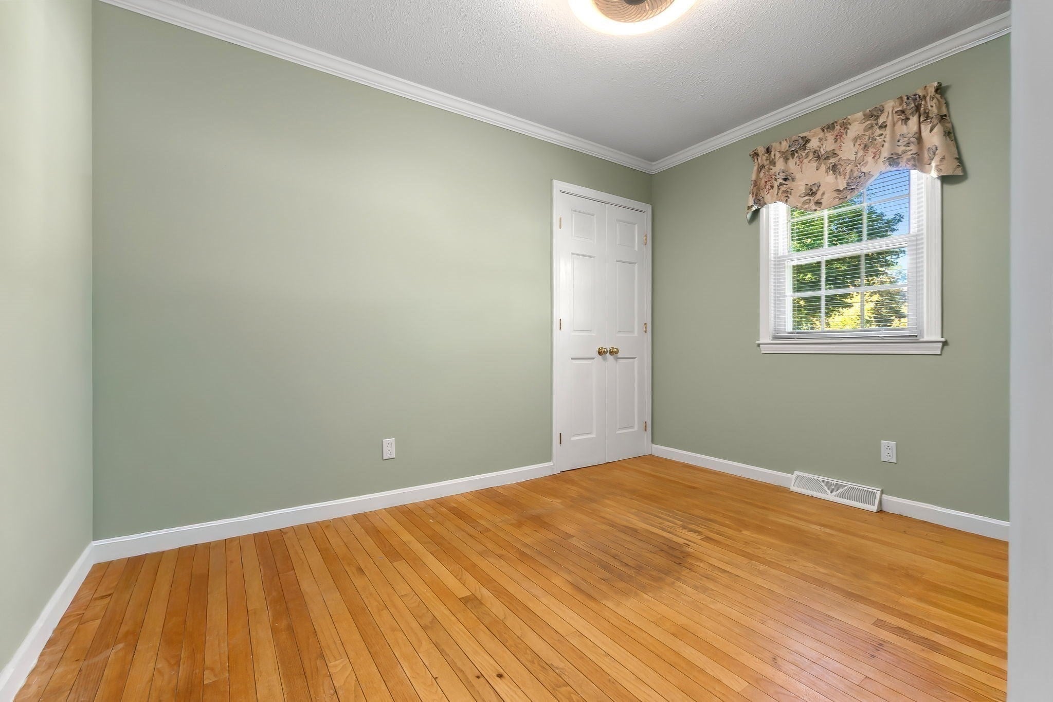 38 Sonning Rd, Beverly, MA, 38 Sonning Rd, Beverly, MA Photo #35