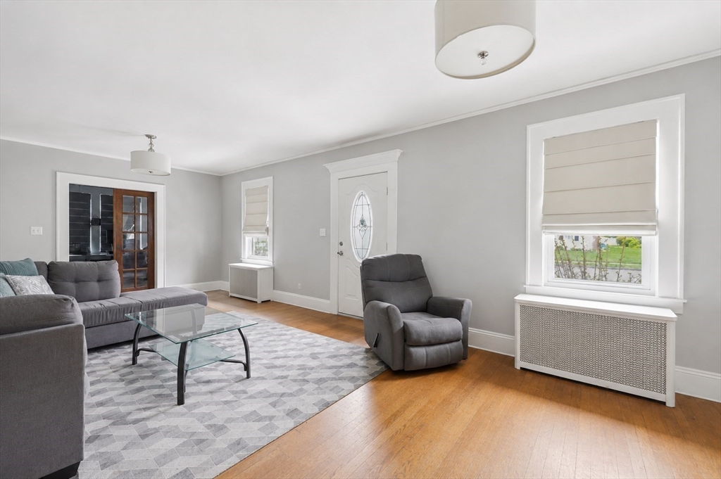 42 Reed St