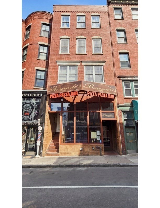 111 Salem Street
