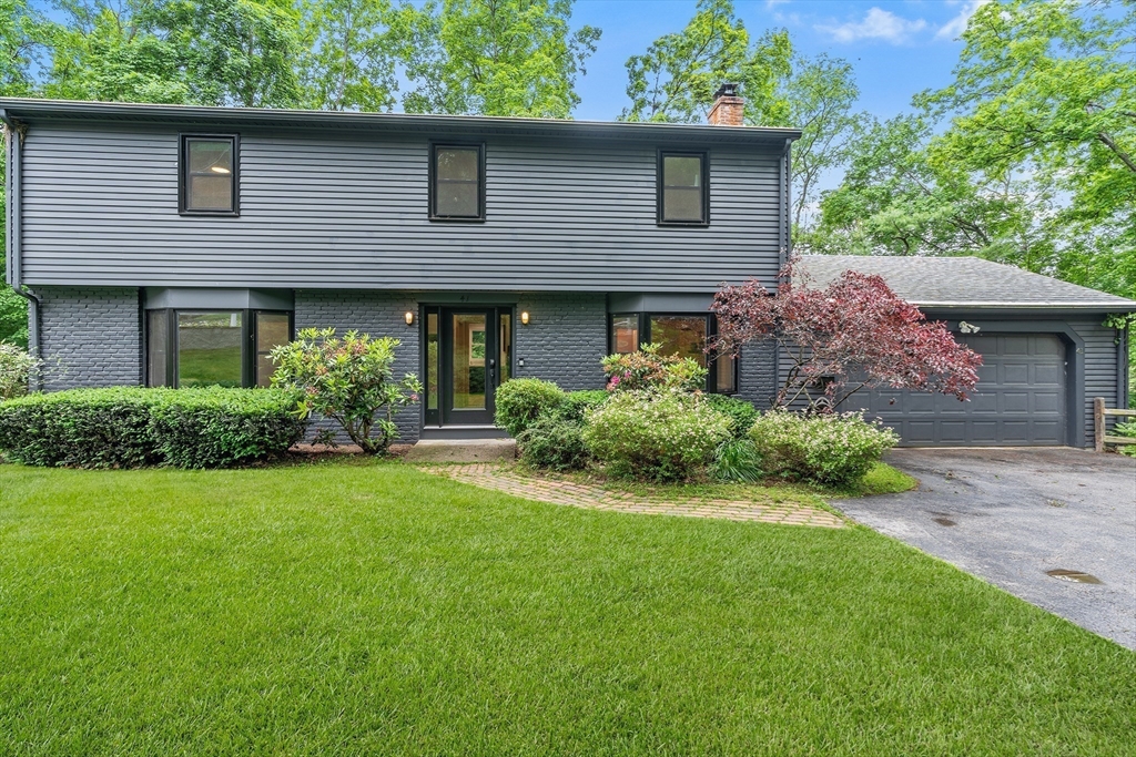 41 Harvey Ln