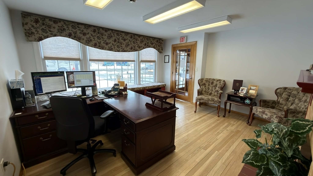 1565 Lakeview Avenue 101