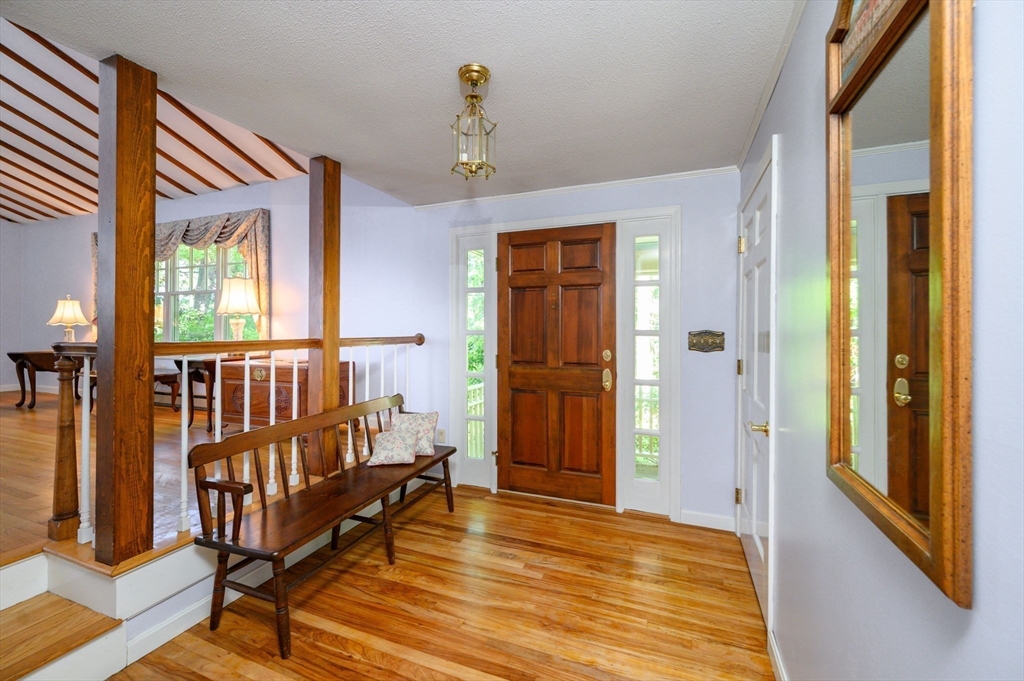 371 Gardner St