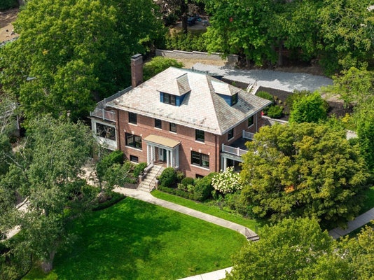 44 ADAMS AVE, WATERTOWN, MA 02472 - Image b6998ddccbd8f08eec14ecb1f9e4f7ec/3344059381