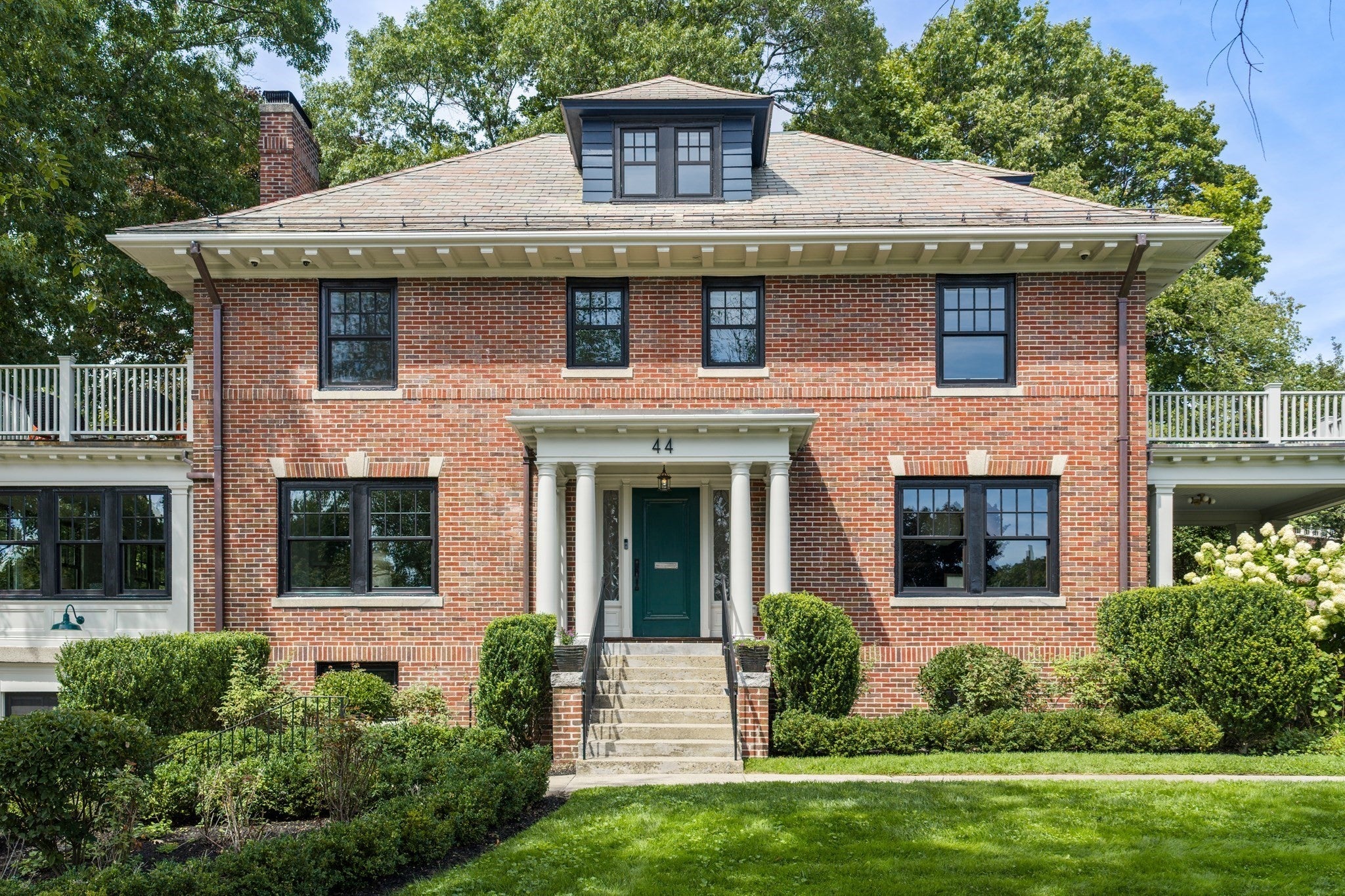 44 Adams Avenue