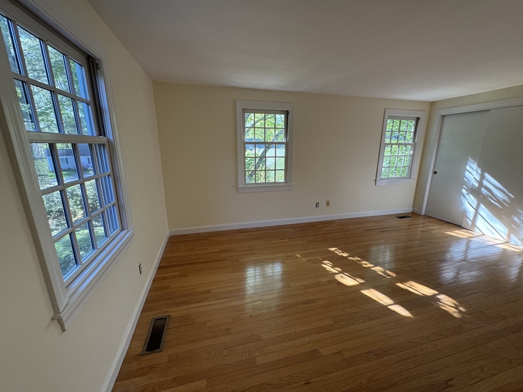 66 Jericho Rd 66