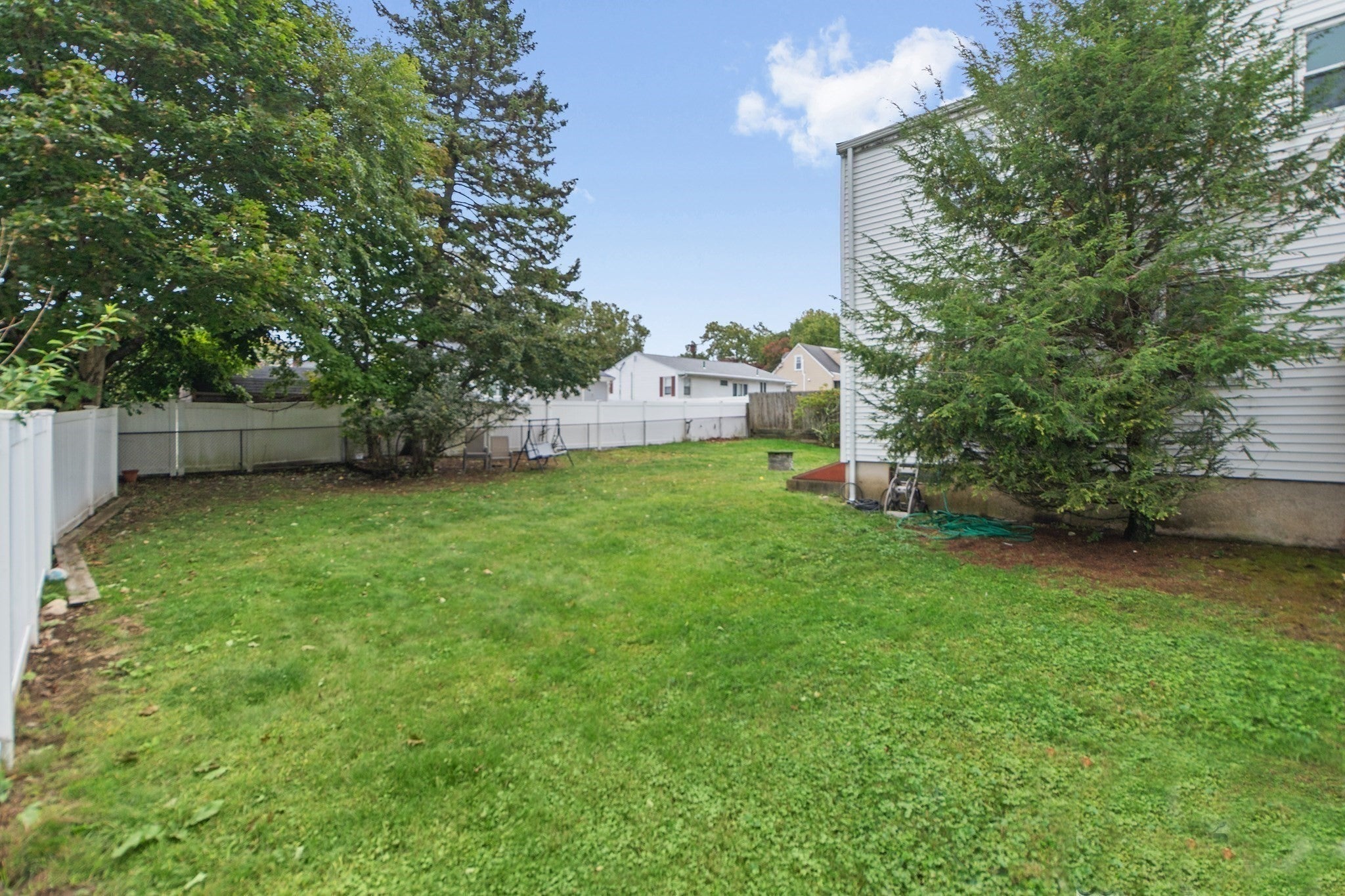 66 Wayne Ave, Watertown, MA Photo #16
