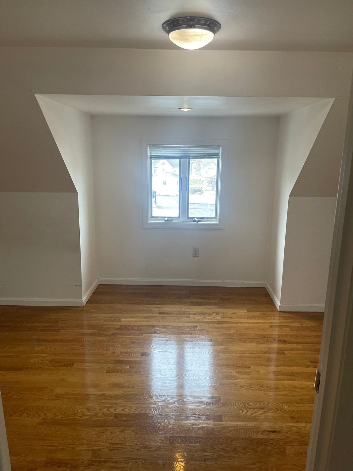 5 Myrtle Street #3, Saugus, MA, 5 Myrtle Street #3, Saugus, MA Photo #2