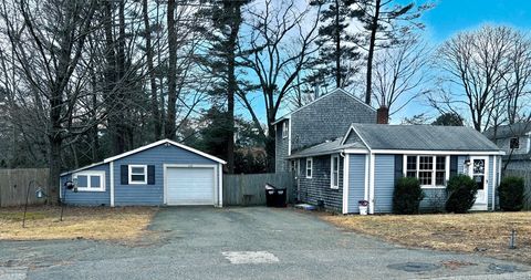 1269 Whitman St Hanson MA 02341