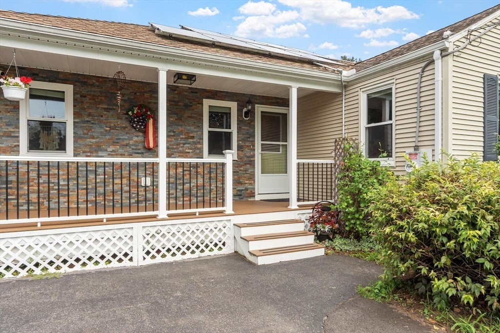 15 Pinebrook Dr