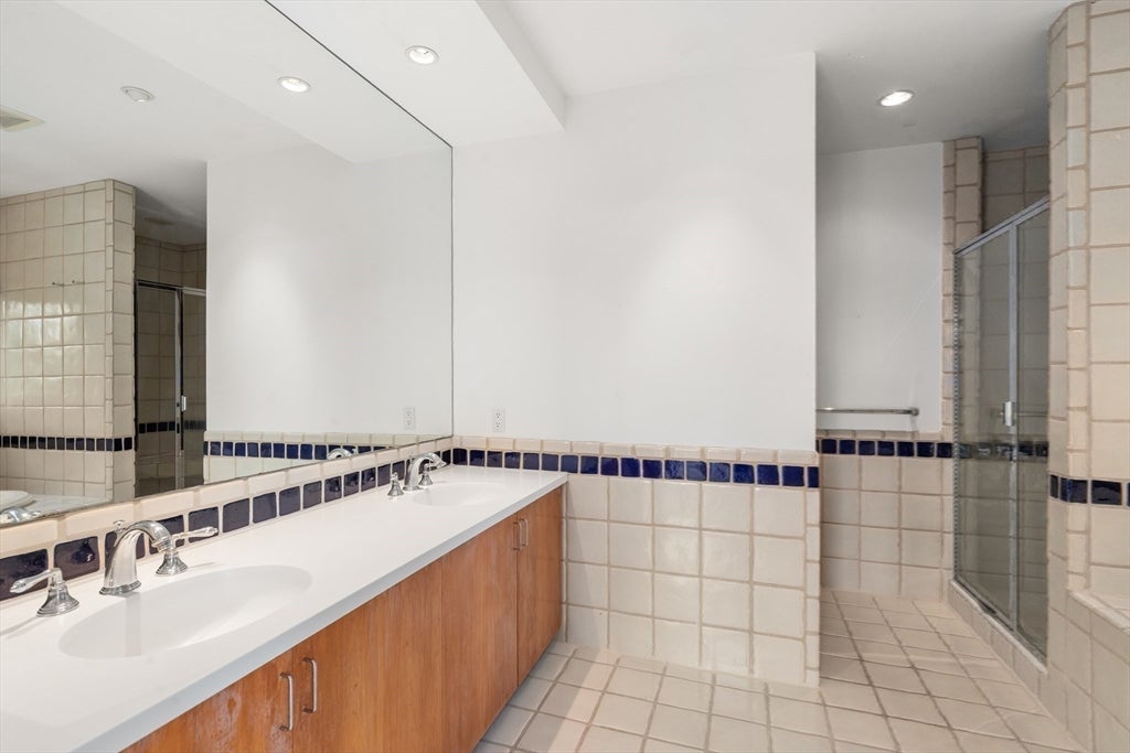 225 Kenrick Street #225, Newton, MA Photo #21