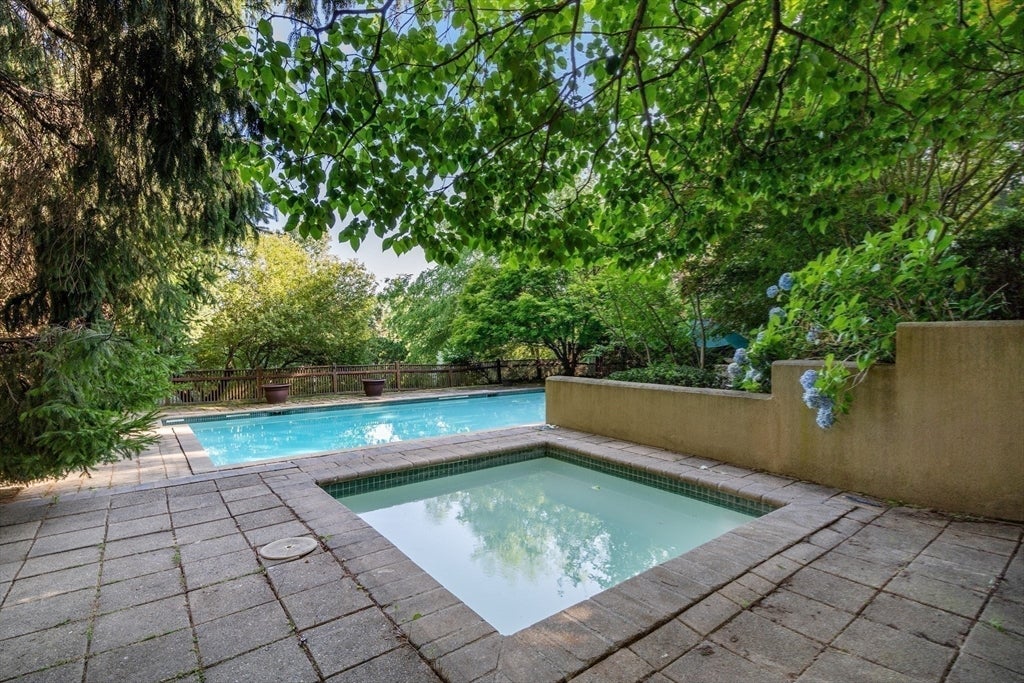 225 Kenrick Street #225, Newton, MA Photo #5