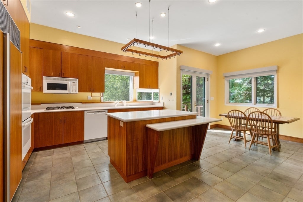 225 Kenrick Street #225, Newton, MA Photo #16