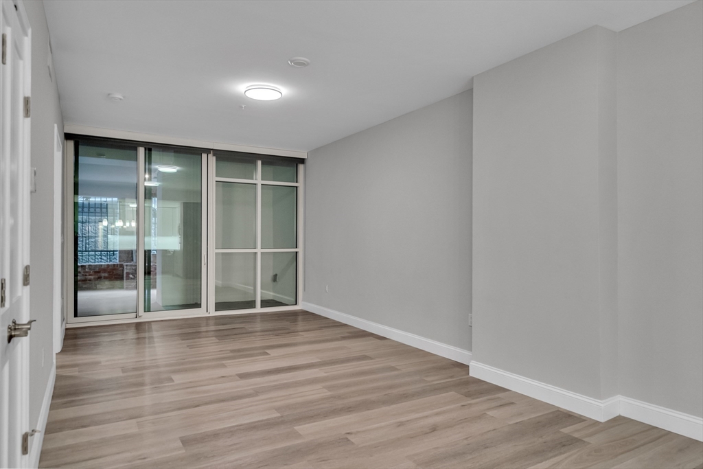 771-781 Harrison Ave G5