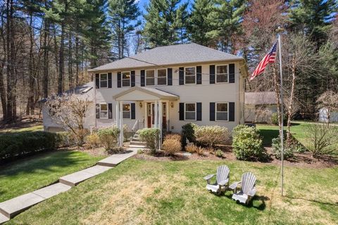 Photo of 189 1/2 Seekonk St, Norfolk, MA 02056 (MLS # 73505906)