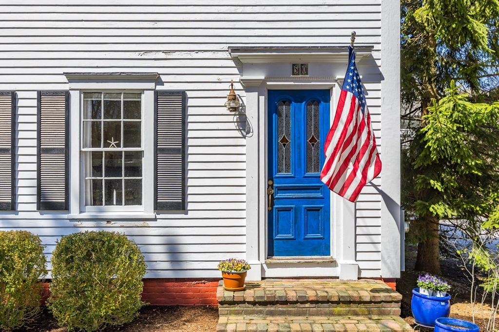 50 Oak St
