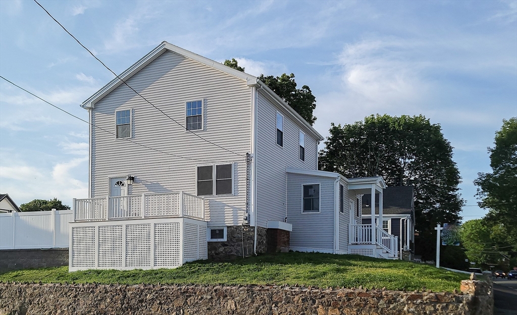 29 Roanoke St