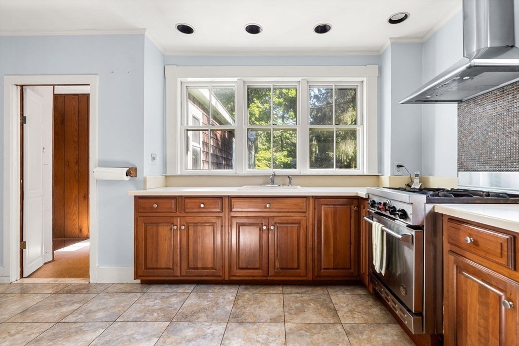 42 Walnut Rd, Hamilton, MA Photo #15