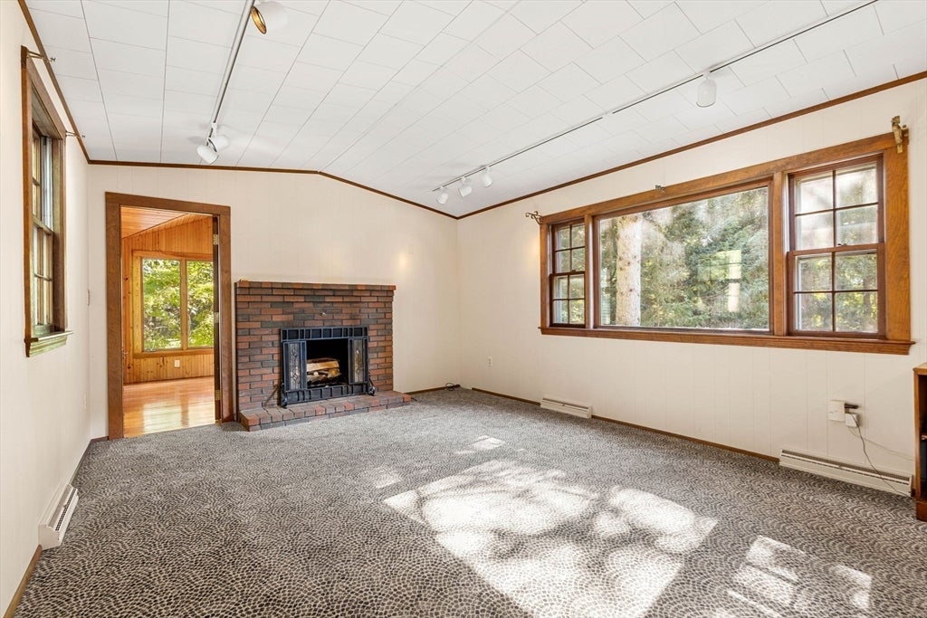 42 Walnut Rd, Hamilton, MA Photo #16