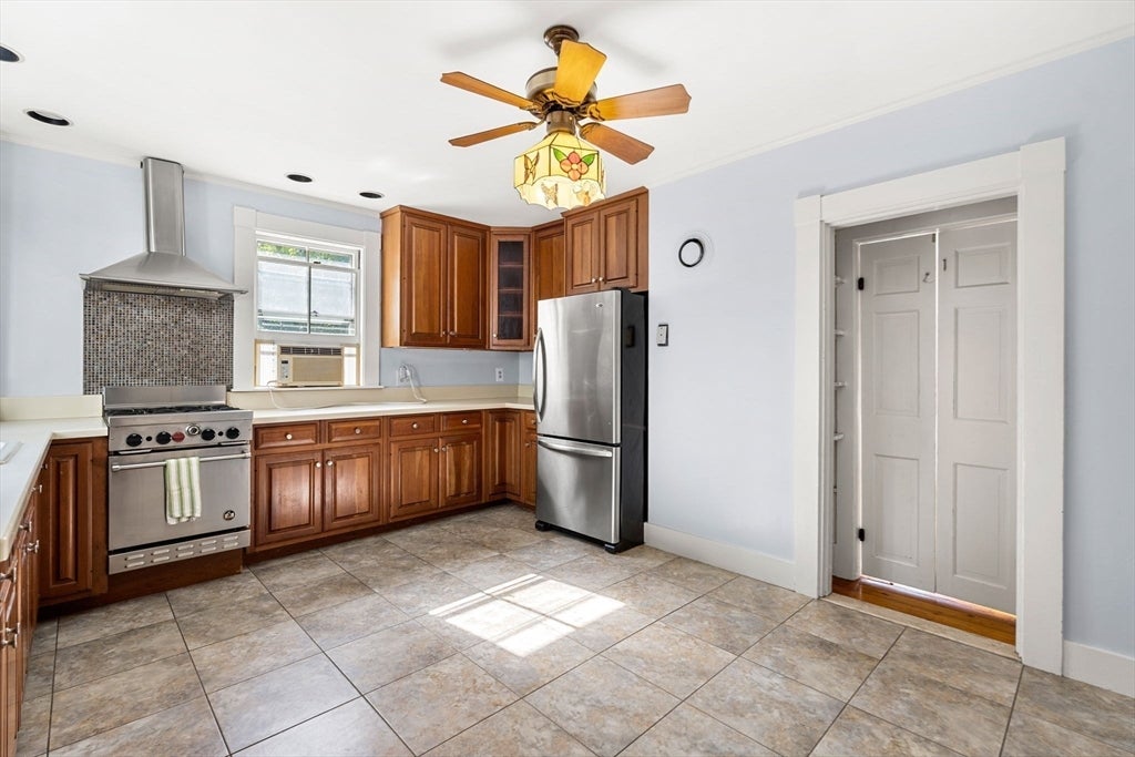42 Walnut Rd, Hamilton, MA Photo #14