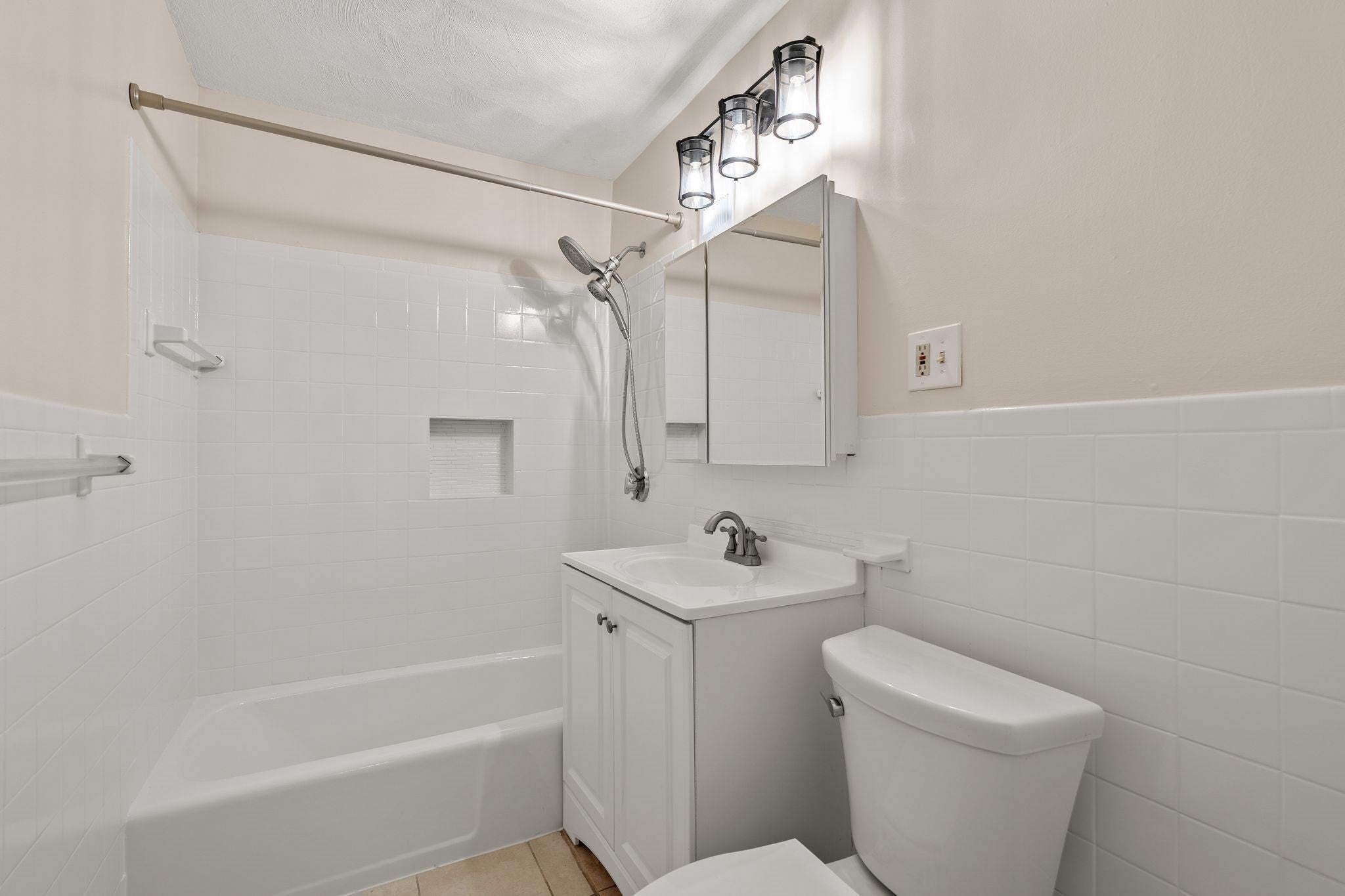 68 Summer Ave #1, Stoughton, MA Photo #15