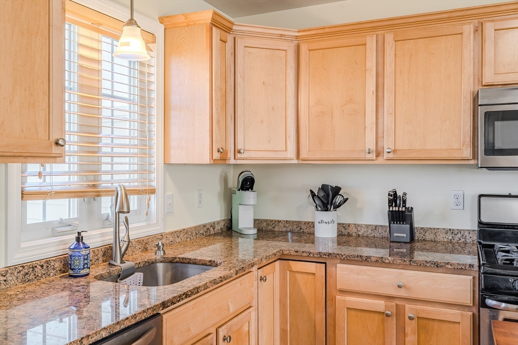 27 Streamview Dr 27
