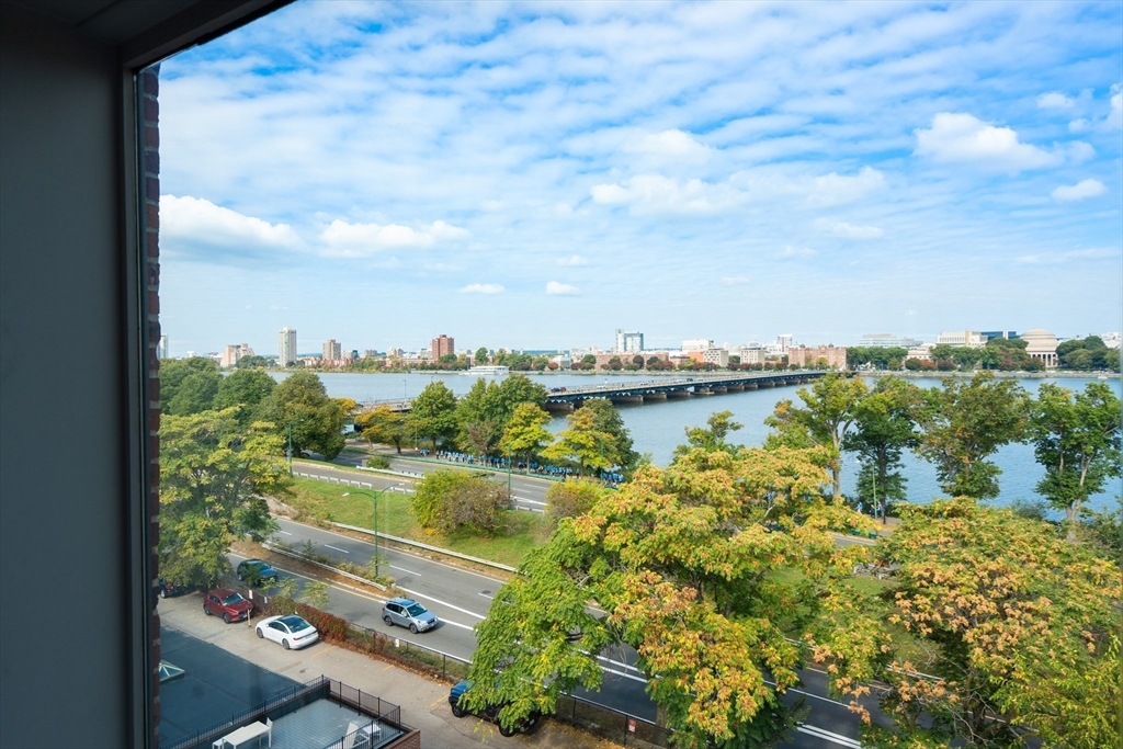 458 Beacon Street 6