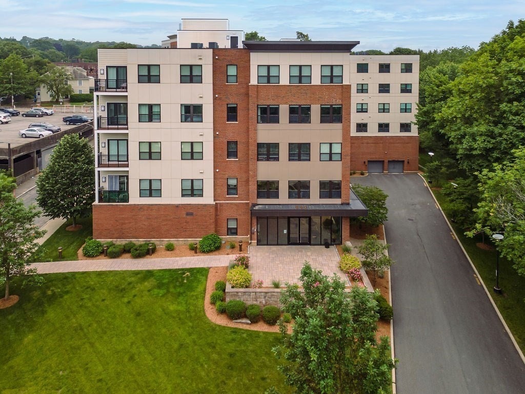 999 Hancock Street #209, Quincy, MA Photo #29