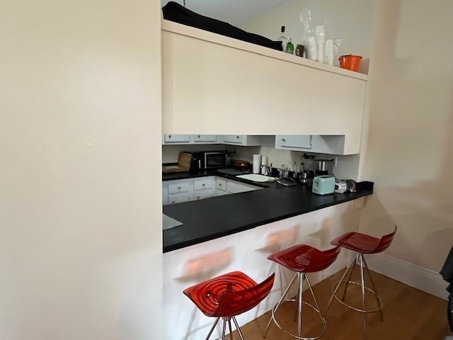 533 Massachusetts Ave 3