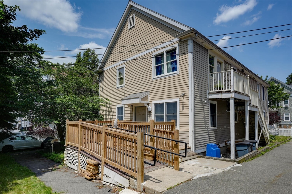 103 Devon St