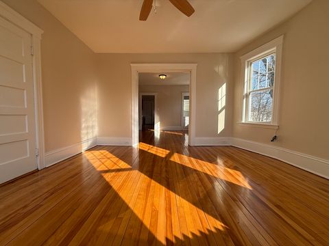 Photo of 304 Lovell St #2, Worcester, MA 01602 (MLS # 73486792)