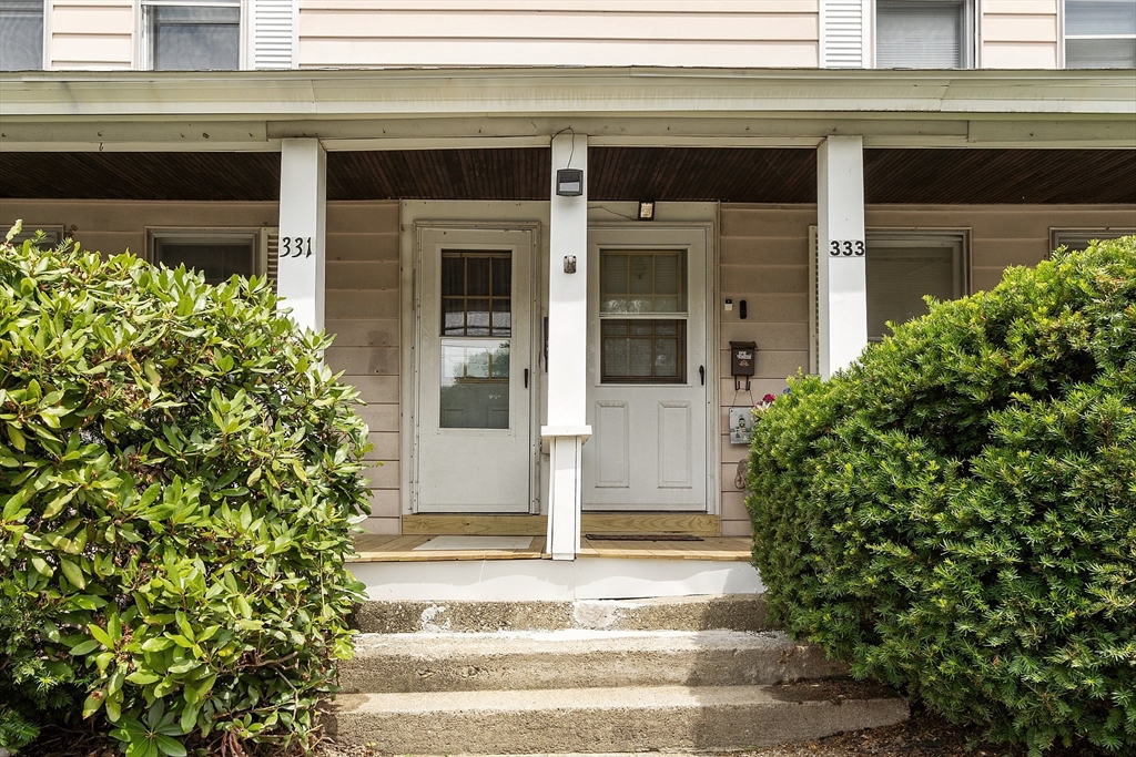 331-333 E Main St