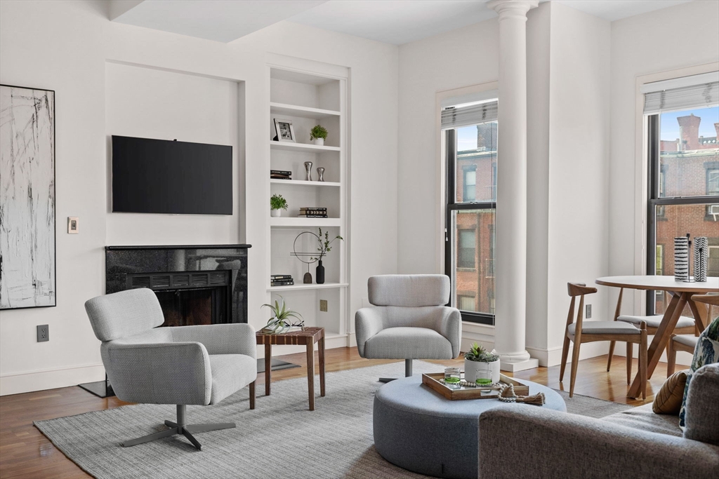 201 Newbury St 308