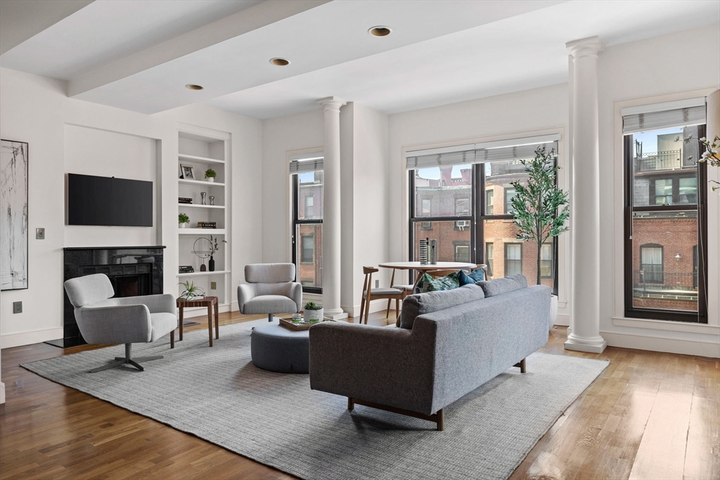 201 Newbury St 308