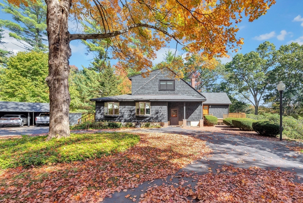 14 Pond St