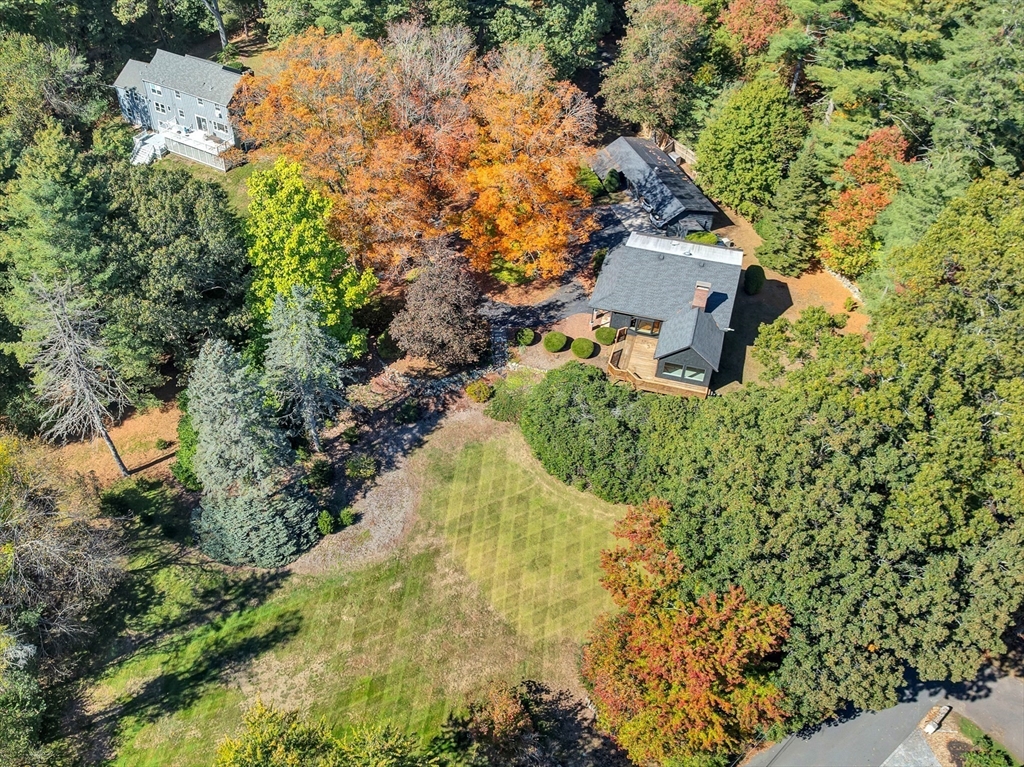14 Pond St