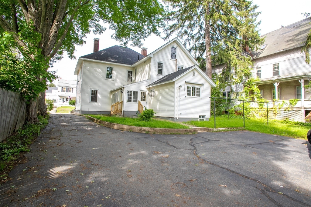 14 Pleasant St
