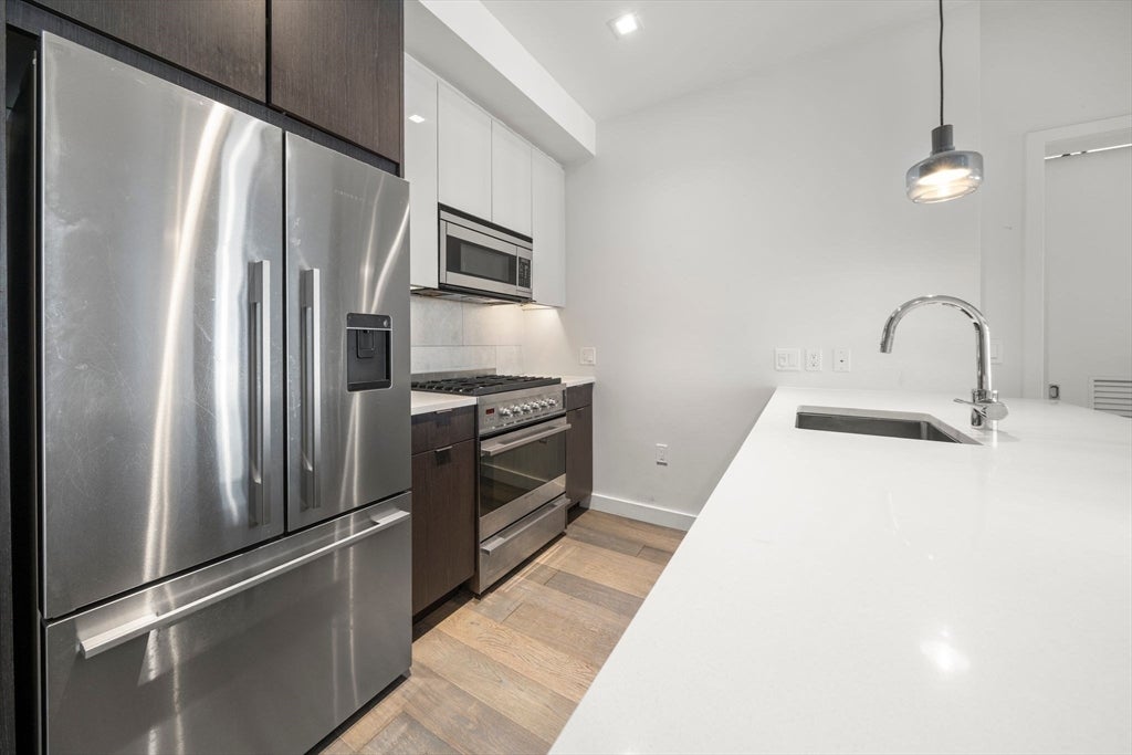 375 Canal St #1102, Somerville, MA, 375 Canal St #1102, Somerville, MA Photo #6