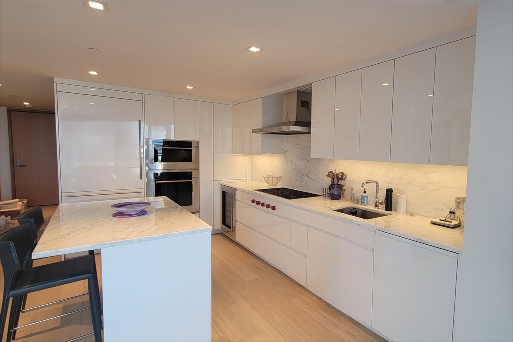 Boston, Massachusetts 02210, United States, 1 Bedroom Bedrooms, ,1 BathroomBathrooms,Residential,Active,170771