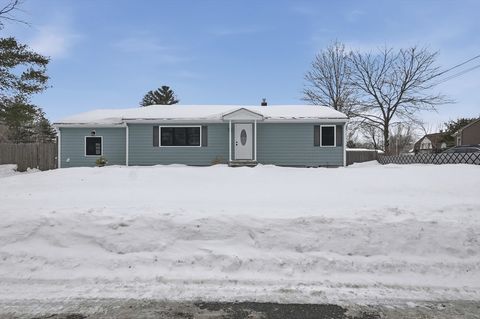 Photo of 37 Lexington Avenue, Methuen, MA 01844 (MLS # 73476852)