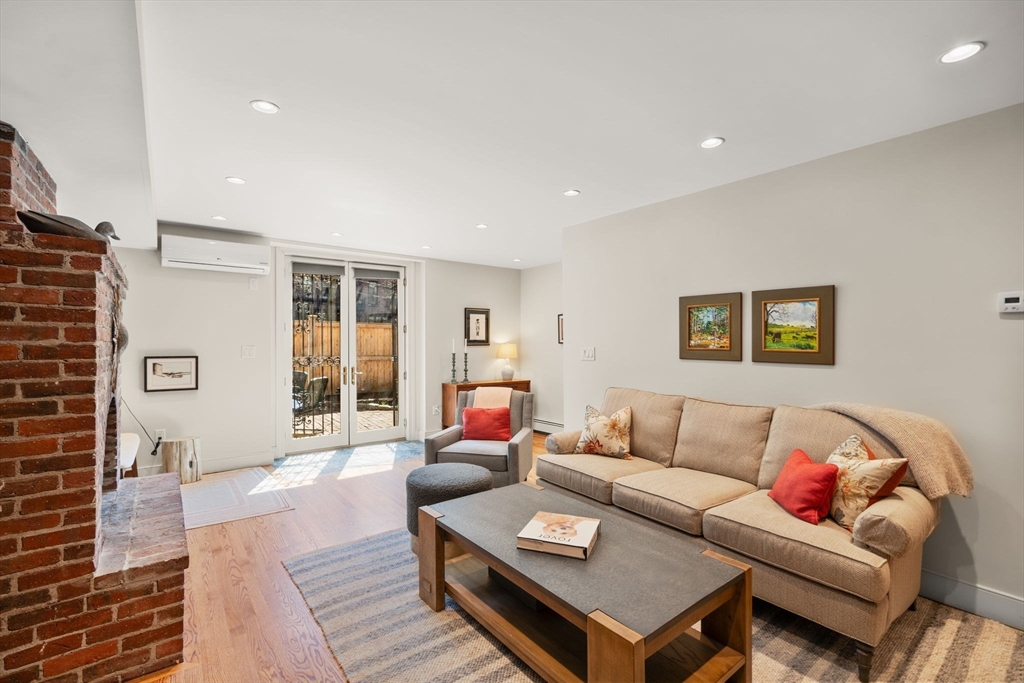 148 Warren Ave 1