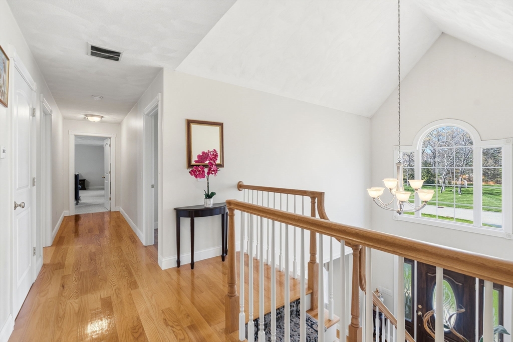 144 Burnside AVE, Seekonk, MA Photo #19