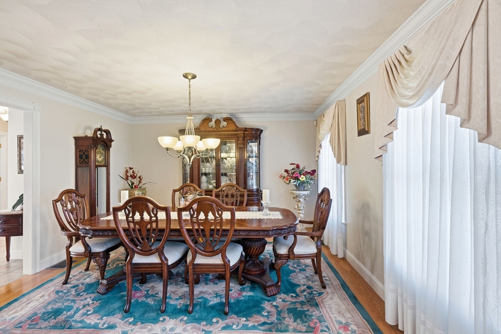 144 Burnside AVE, Seekonk, MA Photo #30