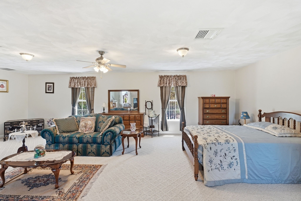 144 Burnside AVE, Seekonk, MA Photo #28